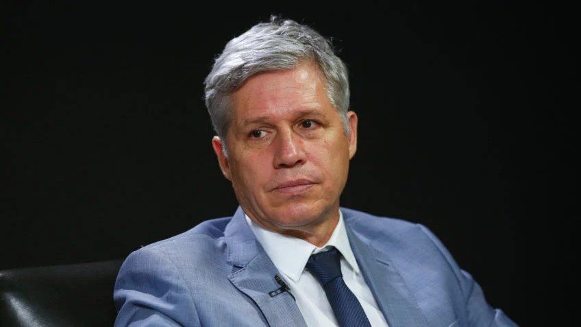 Plano Safra é adiado para 3 de julho; governo ainda debate o valor