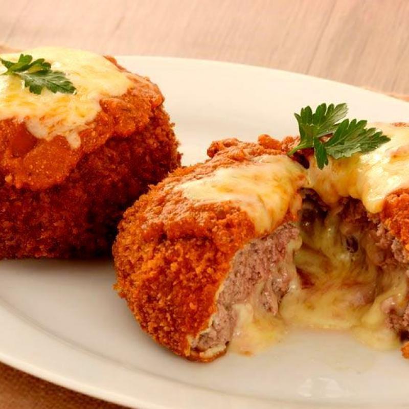 Relembre o gostinho da infância com esta receita de Polpetone de Frango inspirada na receita da vovó!