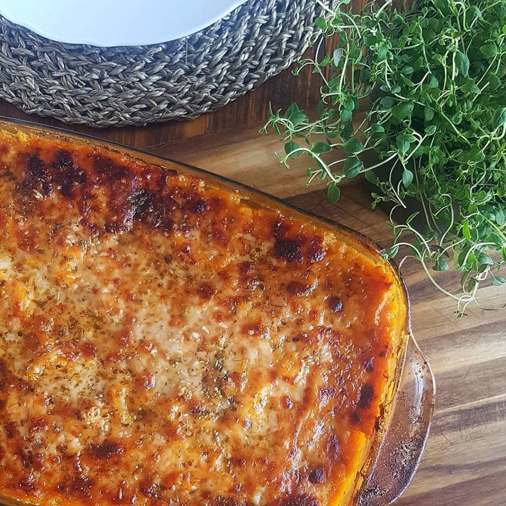 Uma ótima pedida para o almoço em família: Escondidinho de porco com batata-doce!