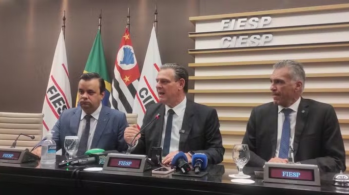 Fávaro sugere possibilidade de anistiar dívidas de produtores rurais do RS