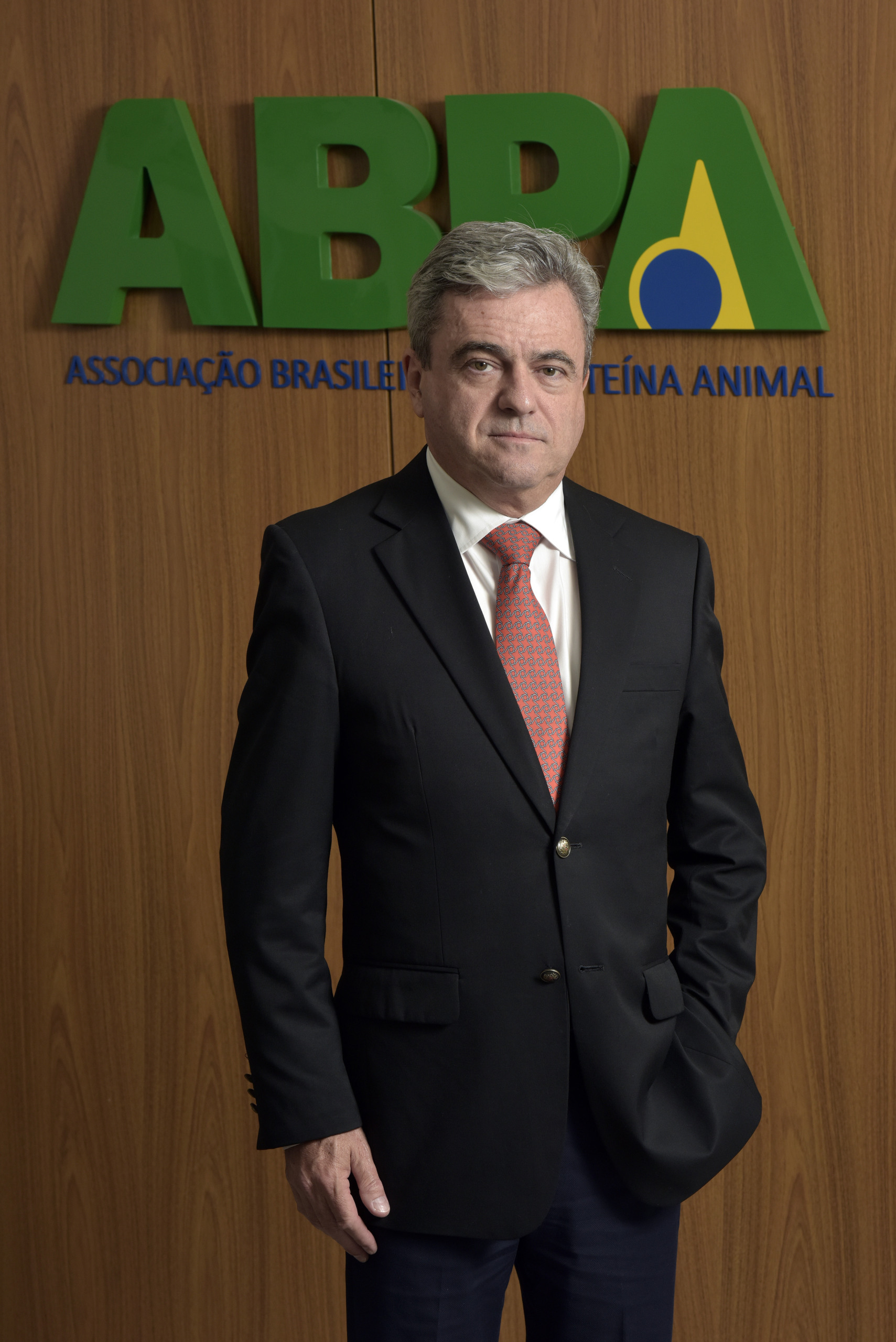 Avicultura Industrial Entrevista: Ricardo Santin, presidente da ABPA, fala de suas expectativas ao ano de 2024 Avicultura Industrial Entrevista: Ricardo Santin, presidente da ABPA, fala de suas expectativas ao ano de 2024