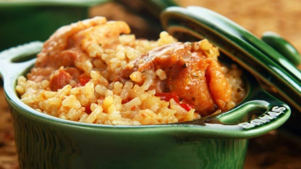 Galinhada de Forno: Receita Inusitada com Toque de Suco de Laranja!