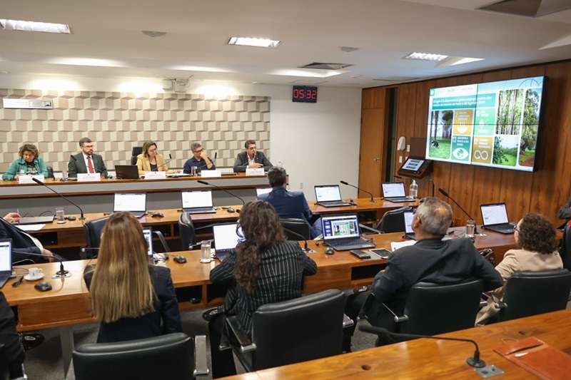 No Senado, CNA destaca contribuições do agro para cumprimento das metas climáticas