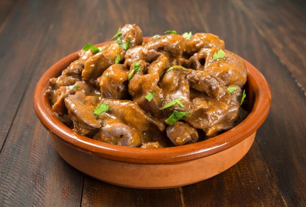 Confira essa ótima receita para preparar de forma correta a moela de frango!