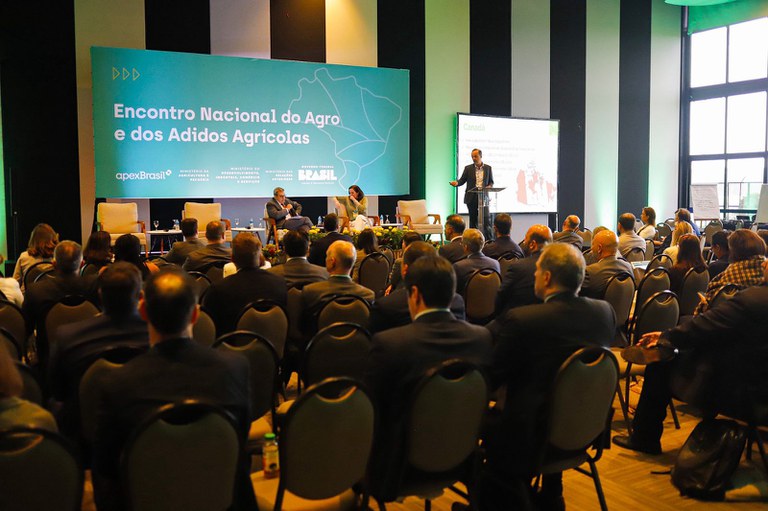 Encontro Nacional do Agro e dos Adidos Agrícolas encerra com resultados positivos e novas estratégias para o comércio internacional