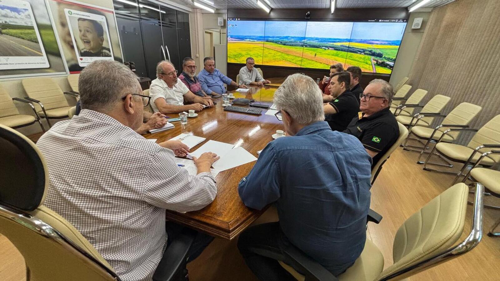 Parceria impulsiona desenvolvimento da suinocultura em Toledo (PR) Parceria impulsiona desenvolvimento da suinocultura em Toledo (PR)