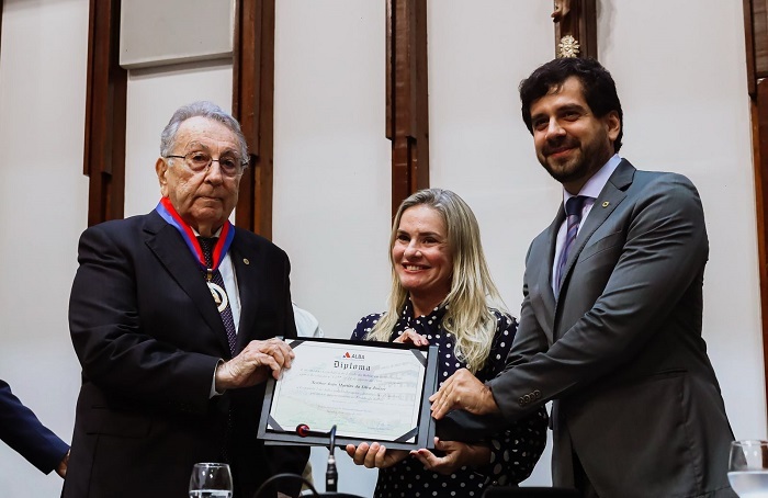 Presidente da CNA é homenageado por sua atuação na defesa do setor agropecuário