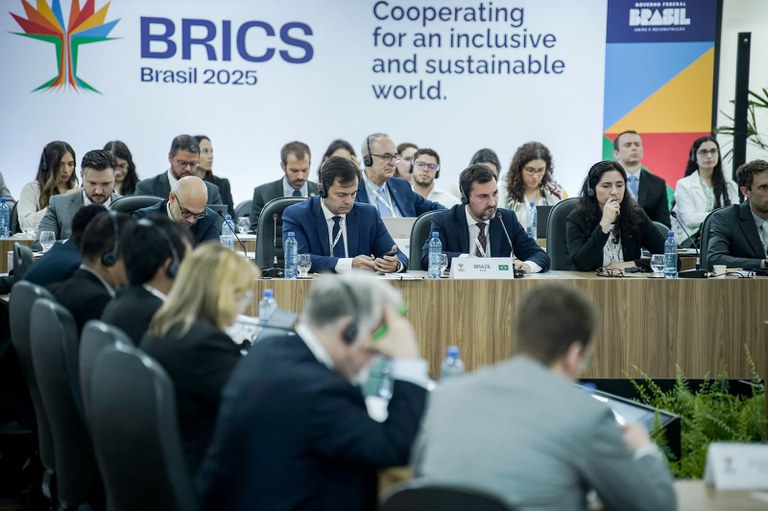BRICS: foco em segurança alimentar, certificação eletrônica e restauração de terras na agricultura