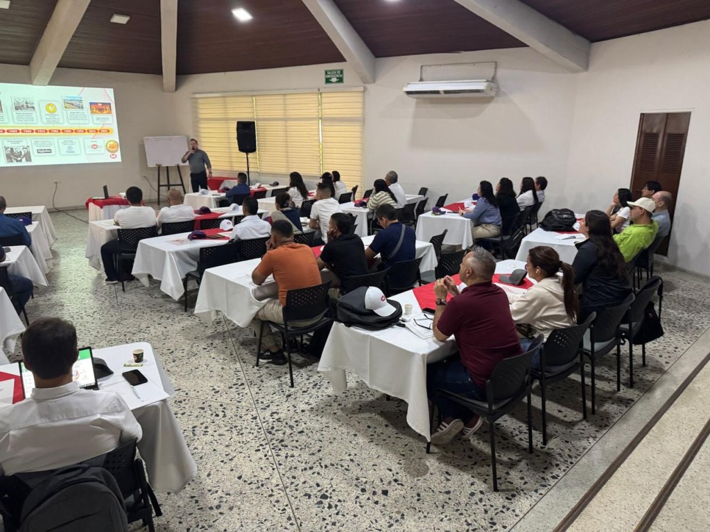 Cobb-Vantress fortelece presença na Colômbia com nova edição do Encontro Técnico