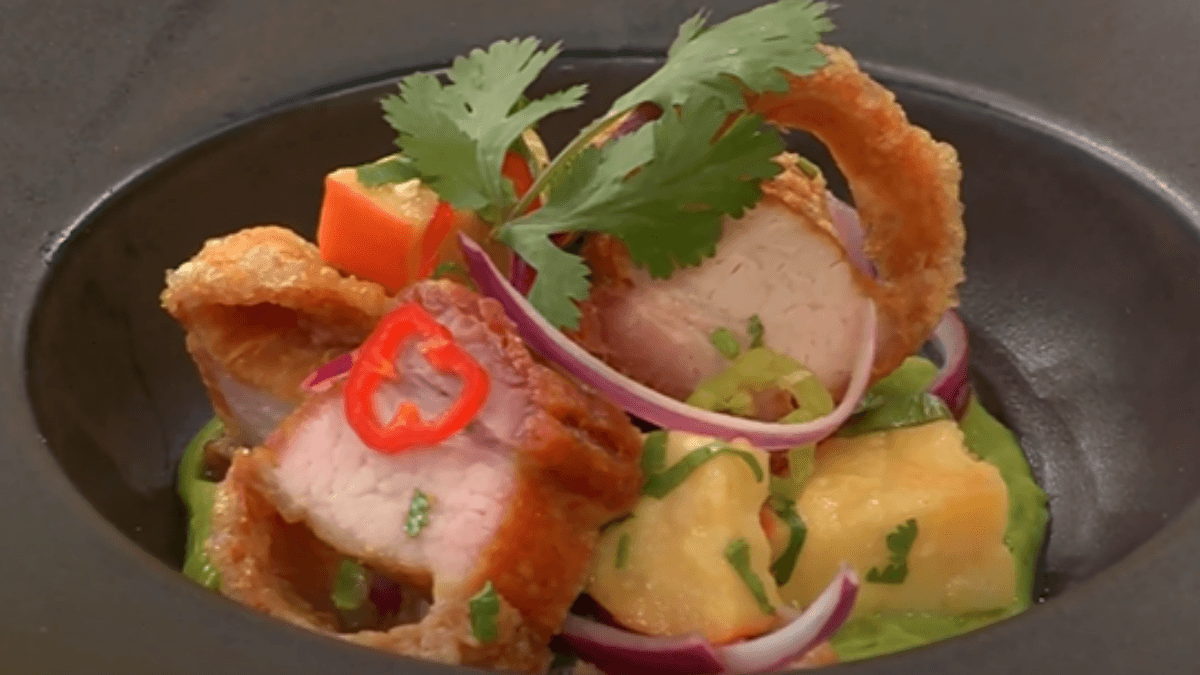 Você já experimentou isso? Confira essa incrível receita de Ceviche de torresmo! Você já experimentou isso? Confira essa incrível receita de Ceviche de torresmo!