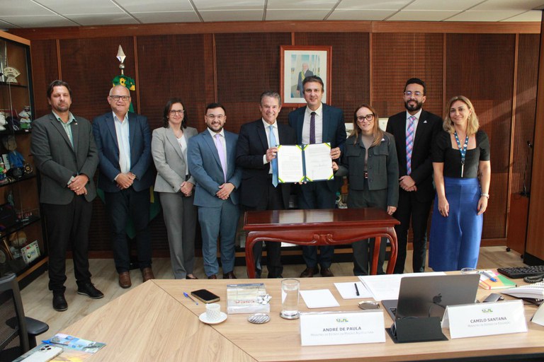 Ministério da Pesca e Aquicultura firma acordo para fortalecer a inserção do pescado na alimentação escolar