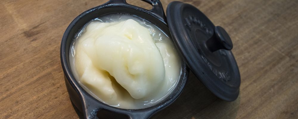 Banha de Porco: estudo sugere benefícios em comparação ao óleo de soja