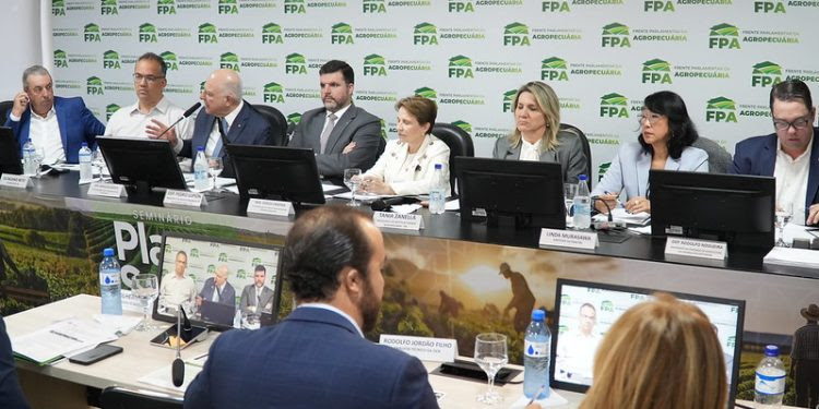 “Plano Safra deve ser política de Estado, não questão ideológica”, defende Lupion