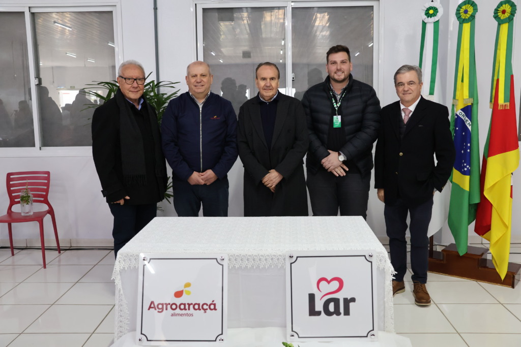 Lar Cooperativa inicia abate de aves no Rio Grande do Sul