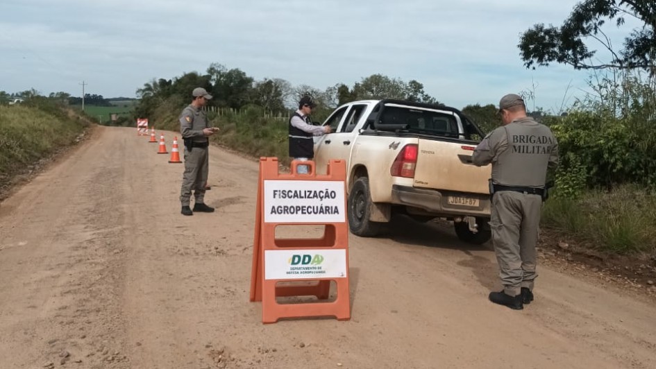 Fiscalização em barreiras sanitárias no Rio Grande do Sul