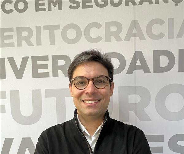 MCassab Nutrição e Saúde Animal anuncia Victor Sales como novo gerente de produto