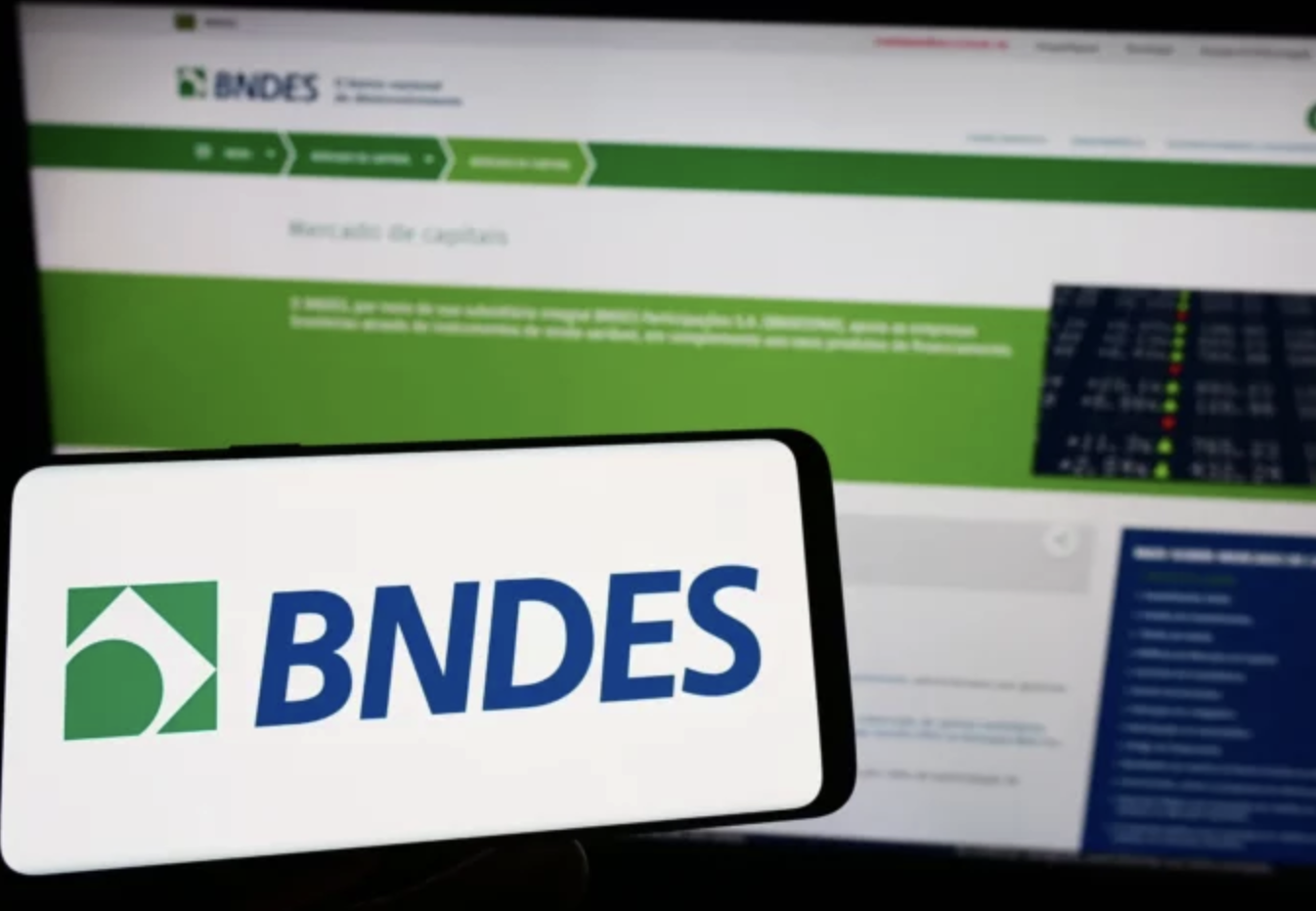 BNDES abre chamada pública para investir R$ 5 bi em novo fundo para economia verde BNDES abre chamada pública para investir R$ 5 bi em novo fundo para economia verde