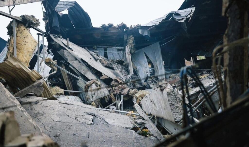 Ataque militar russo causa perda de mais de 13 mil suínos em fazenda Ucraniana