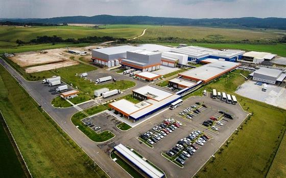 Câmara de Castro (PR) aprova incentivos para ampliação do frigorífico da Aurora Coop