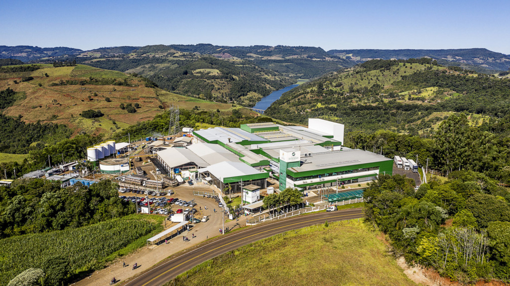 Ecofrigo exporta para a Malásia e reforça operação de 6.500 suínos/dia com faturamento acima de R$ 1 bilhão do Grupo Bugio