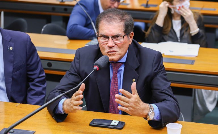 Câmara aprova relatório que moderniza regras para aquicultura em propriedades privadas