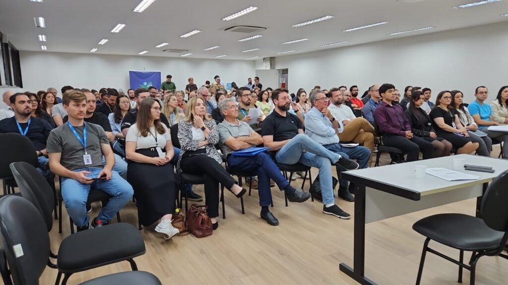 Seab capacita servidores e fortalece gestão de convênios no Sistema Estadual de Agricultura do Paraná Seab capacita servidores e fortalece gestão de convênios no Sistema Estadual de Agricultura do Paraná