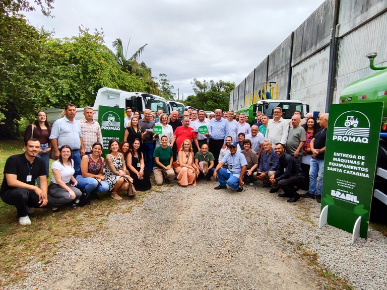 Infraestrutura no Agronegócio: Mapa investe R$ 5 milhões em máquinas para fortalecer produção em Santa Catarina