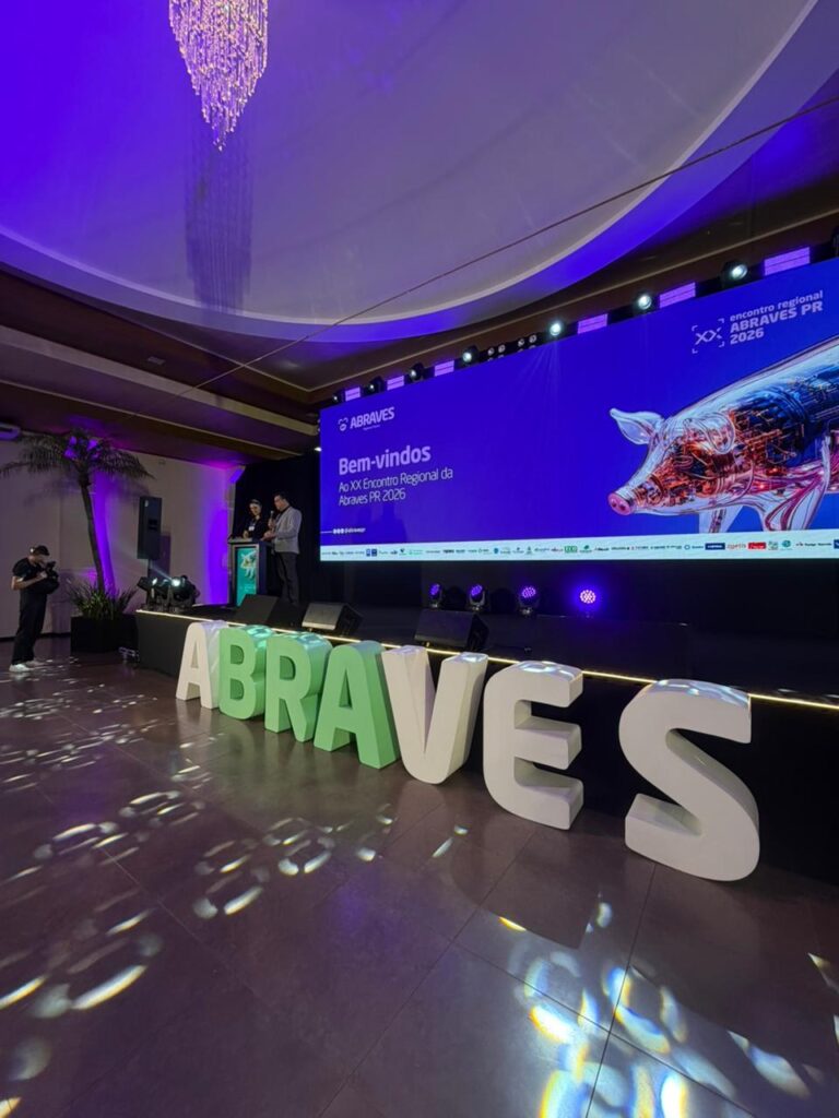 Toledo sedia o XX Encontro Regional da ABRAVES-PR: Ciência e Inovação na Suinocultura