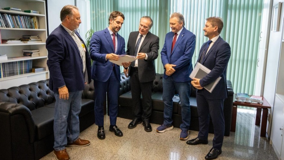 Governo do RS busca apoio no Senado para refinanciamento de dívidas rurais