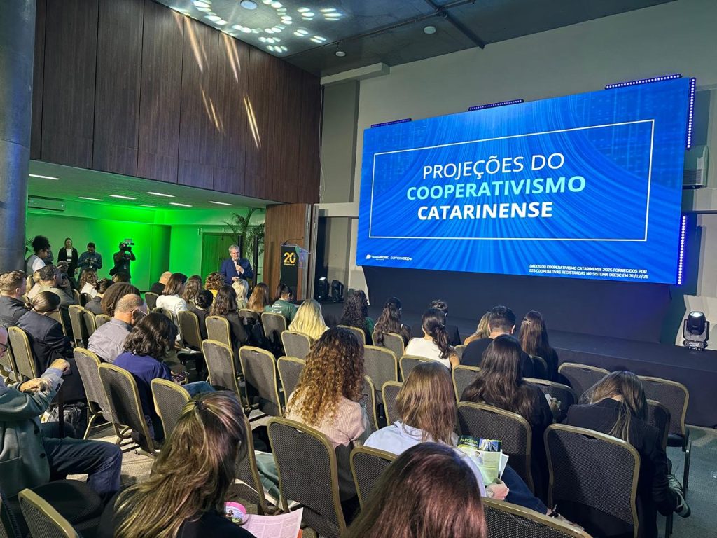 Cooperativas movimentam R$ 105,7 bilhões e impulsionam a economia de Santa Catarina