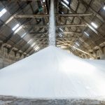 Retomada de fábrica na Bahia reforça oferta de fertilizantes no Brasil