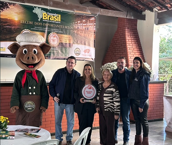 Fazenda Brasil conquista certificação Fair Food e renova selo Suíno Paulista em evento no interior de SP
