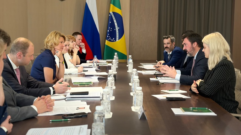 Rússia reconhece Brasil como livre de febre aftosa sem vacinação e amplia espaço para exportações do agro Rússia reconhece Brasil como livre de febre aftosa sem vacinação e amplia espaço para exportações do agro