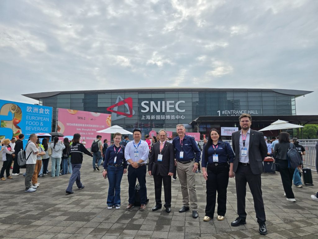 Viagem à China revela dimensão global da Aurora Coop a produtores e colaboradores Viagem à China revela dimensão global da Aurora Coop a produtores e colaboradores