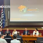 Médico-veterinário é peça estratégica para a sanidade e competitividade das cadeias de aves e suínos