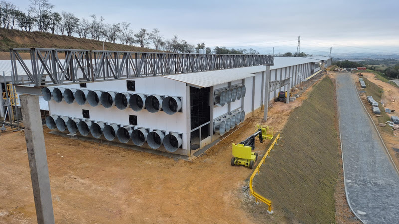Mantiqueira investe R$ 565 milhões para produzir 6 bilhões de ovos