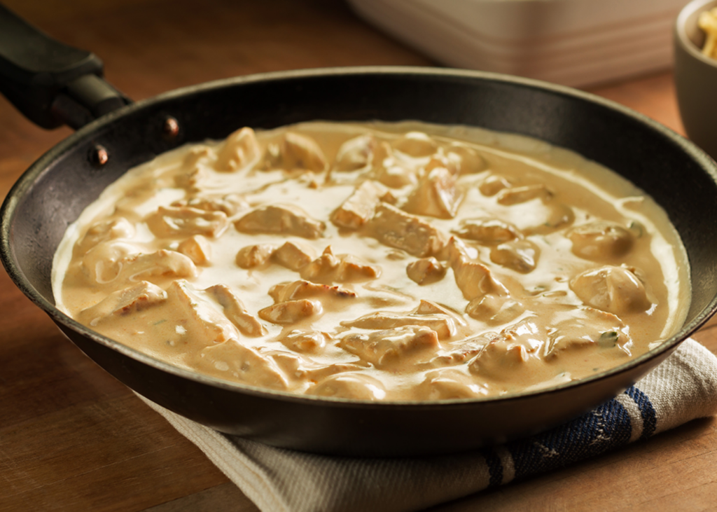 Strogonoff de porco: receita fácil, saborosa e feita em 40 minutos