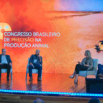 Primeiro dia da AveSui 2026 reúne público expressivo e debates de alto nível em Cascavel