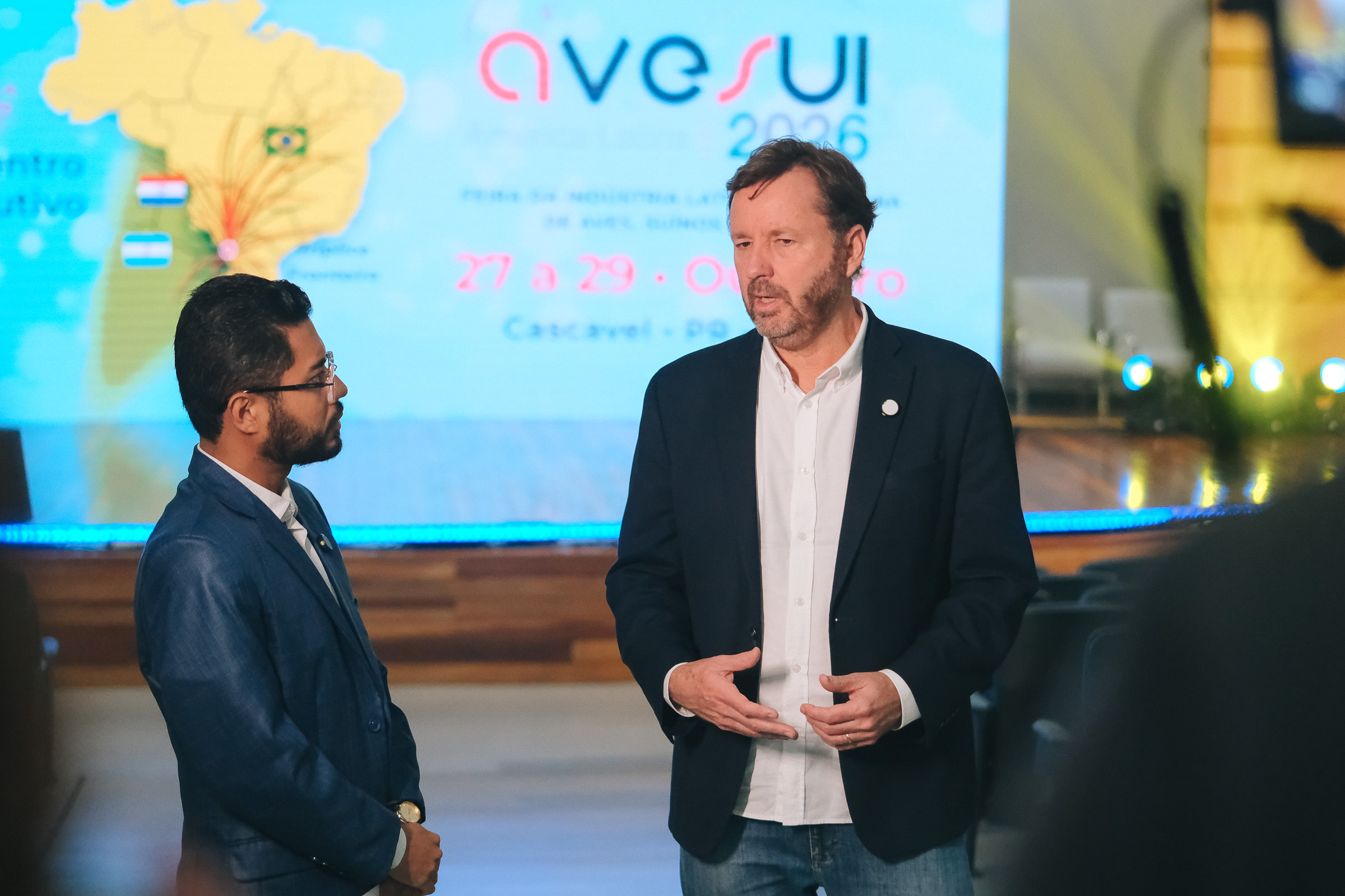 Bioenergia está impulsionando a “carnificação” do Brasil, afirma Marcos Fava Neves na AveSui 2026